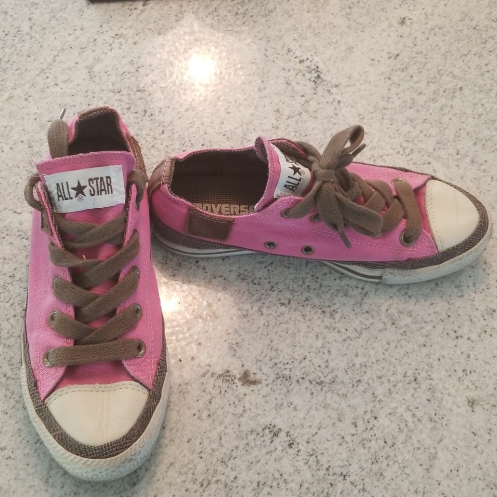 Unique converse